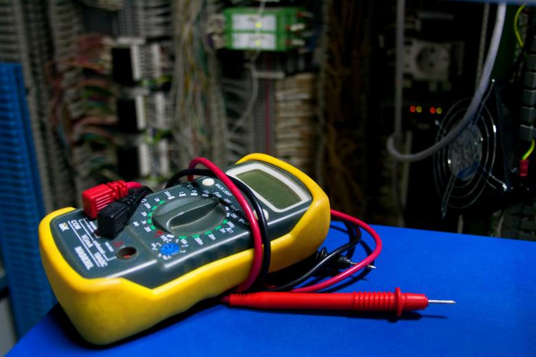 WIRING CONTROLS | Maritime Electrical Auckland